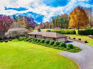 337 Little Buck Hill Rd, Newland, NC 28657