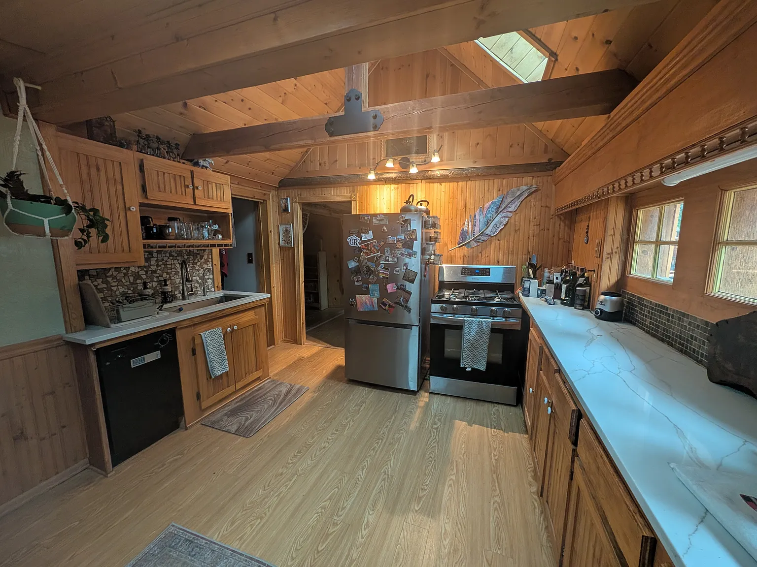 1 bed, 1009 sqft, $1,950 — Photo 3