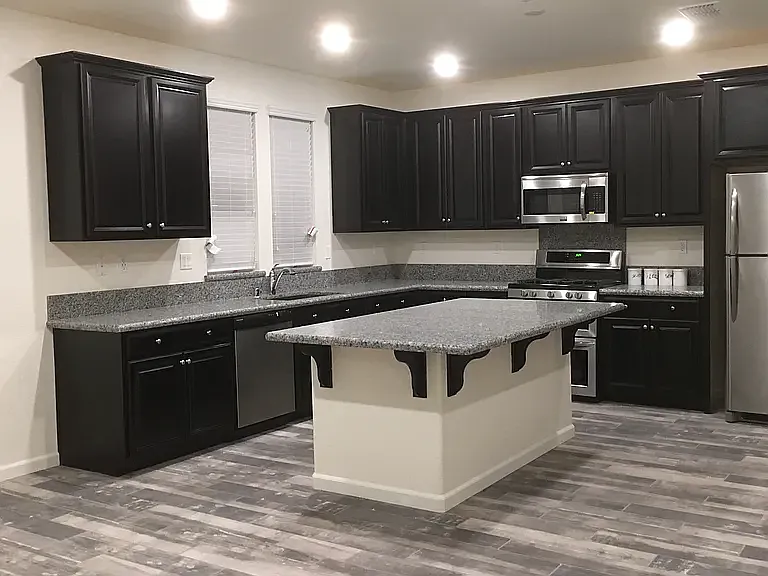 2025 Mannington Pl — Photo 2