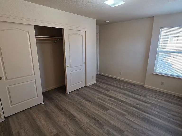 3600 Nadia Ct — Photo 16