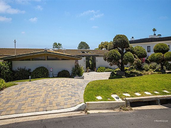 2nd image of 1455 Cottontail Ln