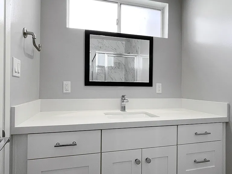 1701 Malcolm Ave #5 — Photo 14