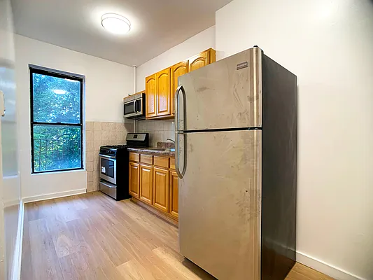 Rented by Triplemint | media 15