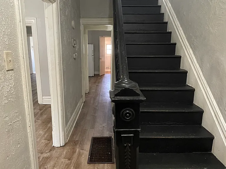 226 Lobinger Ave — Photo 4
