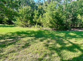 215 Granite Dr, Reeds Spring, MO 65737