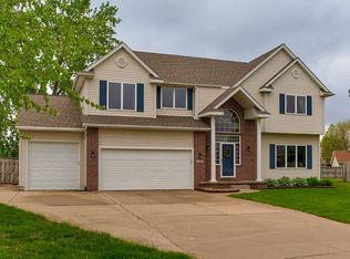 1020 NE Harvey St, Grimes, IA 50111