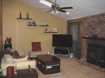 1st image of 31 Brilner Dr