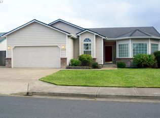 1130 Regency Dr, Eugene, OR 97401