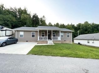 202 Rose St, Paintsville, KY 41240
