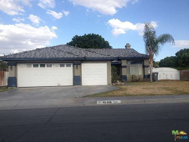 1st image of 45906 Queen Palm Dr