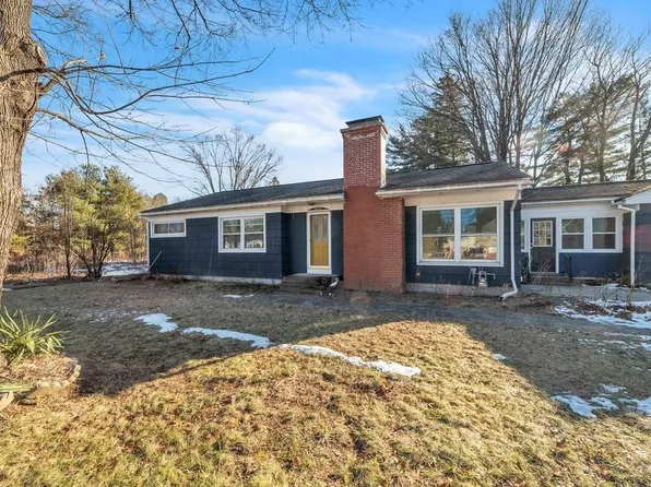 143 Holyoke Rd, Westfield, MA 01085