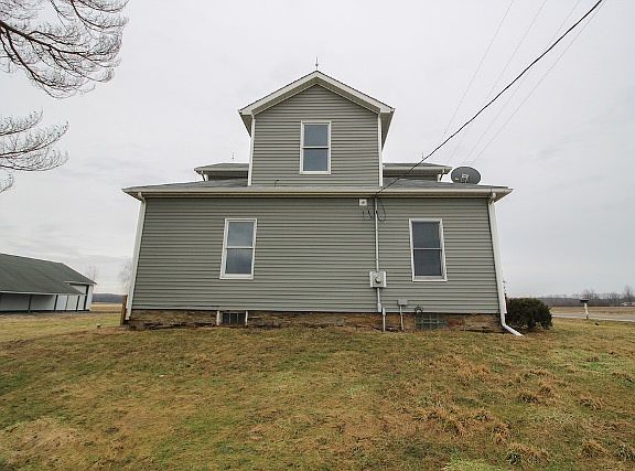 2nd image of 7662 Youngstown Kingsville Rd