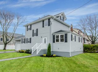 2428 Dock Rd, Bellmore, NY 11710