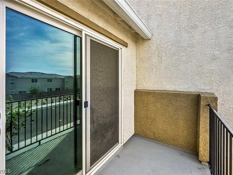 2645 Wimbledon White Ct — Photo 48