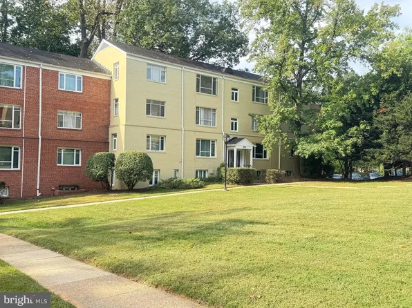 10403 Montrose Ave #10403, Bethesda, MD 20814