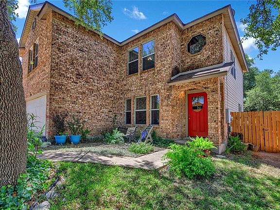 4th image of 2706 Vinson Ct