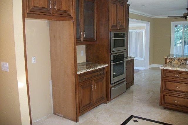 2nd image of 5520 Merritt Dr
