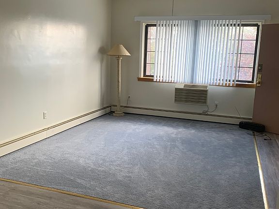 4th image of 149 Bay 20 St Floor 3-16-16