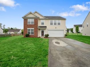 3109 Crisp Wood Ln, Charlotte, NC 28269