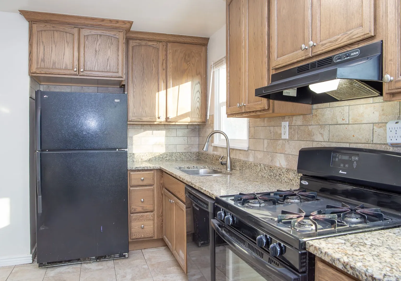 Coming Soon! 4BR/2BA | Newly Renovated Single Family Home | Large backyard |In Provo! — Photo 2