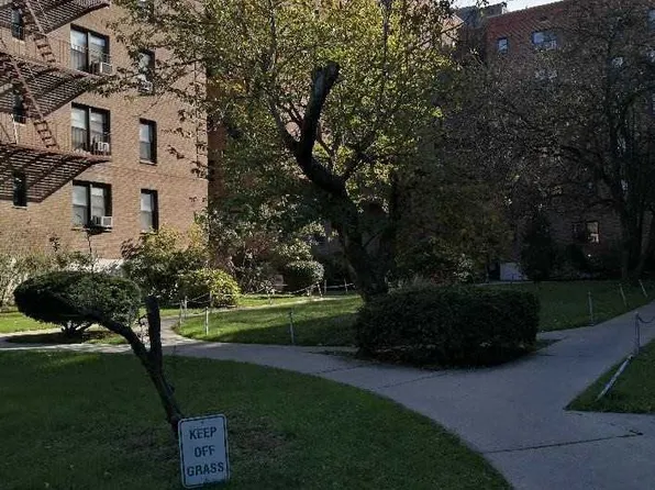 144-46 38th Ave #6H, Queens, NY 11354