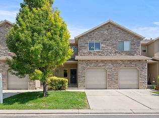 1948 N Hollow Ct, Lehi, UT 84043