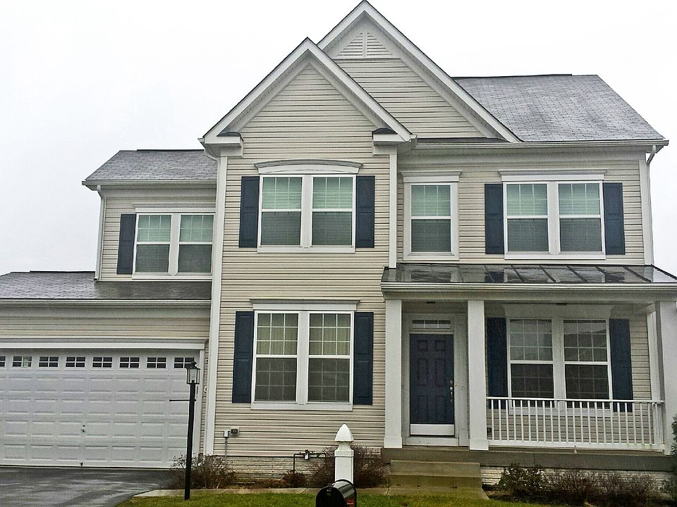 1st image of 6844 Walkway Ct