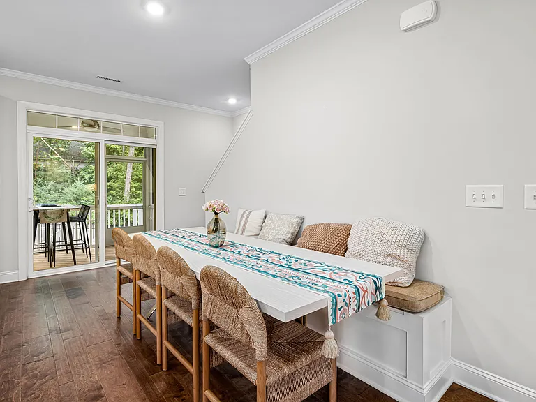 810 Emerald Mine Dr — Photo 15