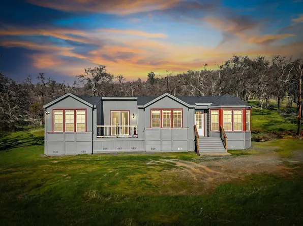7640 Walsh Ln, Smartsville, CA 95977