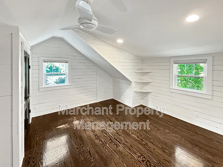 312 Briarcliff Dr — Photo 23