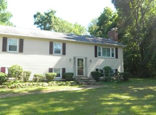 340 Aldrich St, Uxbridge, MA 01569