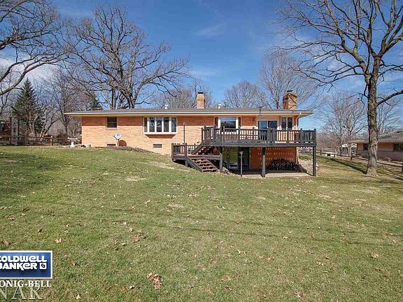 4th image of 1306 Hollycrest Dr