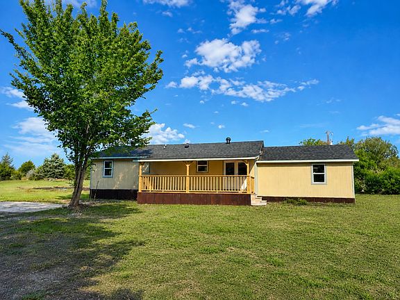 3rd image of 8275 Bay Dr