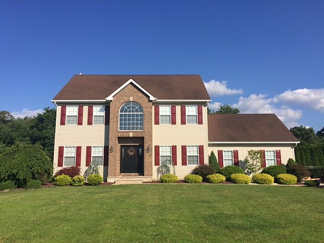 1st image of 9 Maria Dr