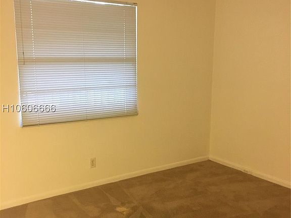 3rd image of 1400 SW 124th Ter APT 208Q