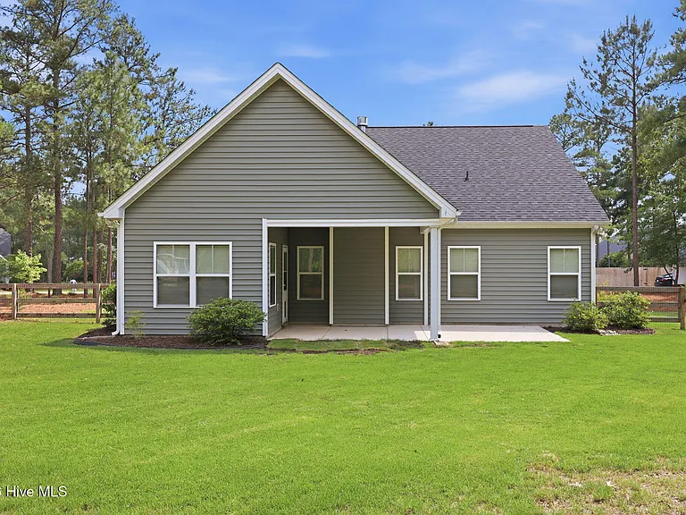 511 Pondpine Ln — Photo 36