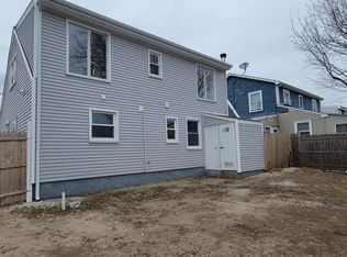 545 Queen St, Bridgeport, CT 06606