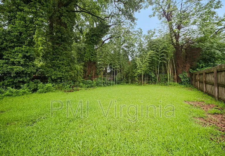 28 Harvard Rd — Photo 24