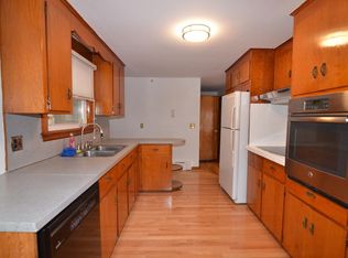 69 Edinboro Rd, Quincy, MA 02169