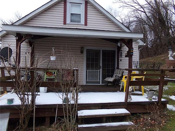 3rd image of 743 3rd Ave
