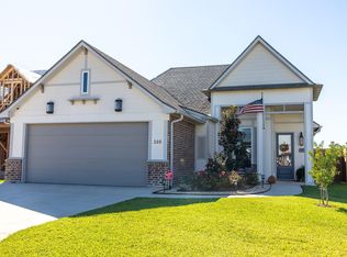 240 Whispering Meadows Rd, Broussard, LA 70518