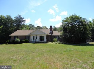 9420 Penns Hill Rd, La Plata, MD 20646