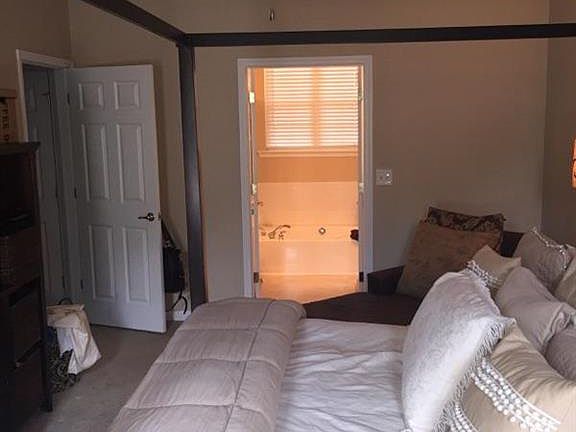 4th image of 1917 Bellflower Dr #1917
