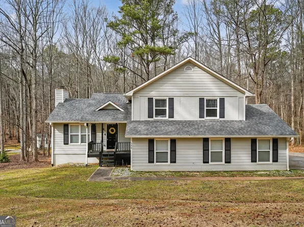 135 Ashley Creek Dr, Newnan, GA 30263