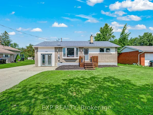 1990 Victoria St, Innisfil, ON L9S 1K2
