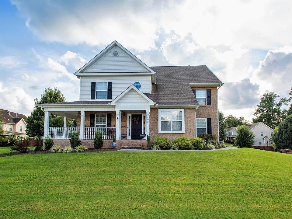 1st image of 4921 Ivy Rose Dr