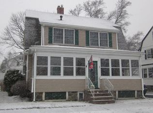 16 Carter Rd, Lynn, MA 01904