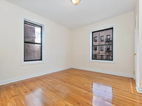 45 Thayer Street 1D image 3 of 7