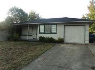 890 Mendocino Dr, Ukiah, CA 95482