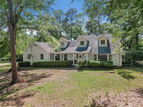 2nd image of 103 Spring Valley Ct
